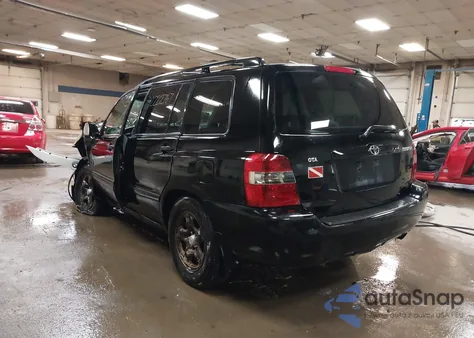 2005 Toyota Highlander z USA, uszkodzony, nr VIN JTEGD21A550117131